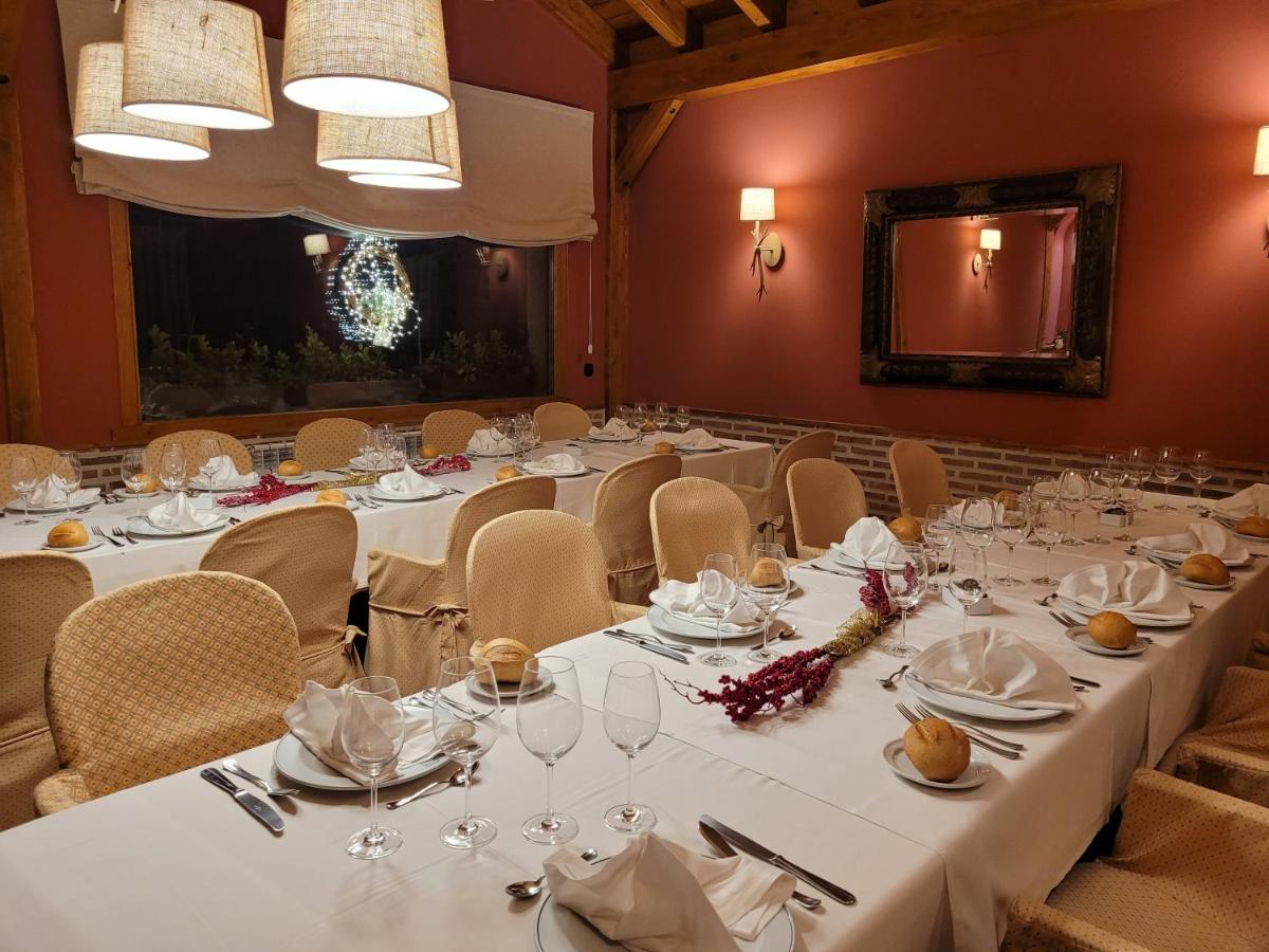 Hotel Nava Real à Navacerrada Extérieur photo